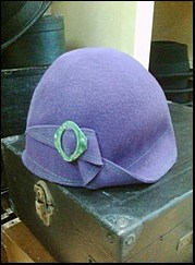 Mauve cloche